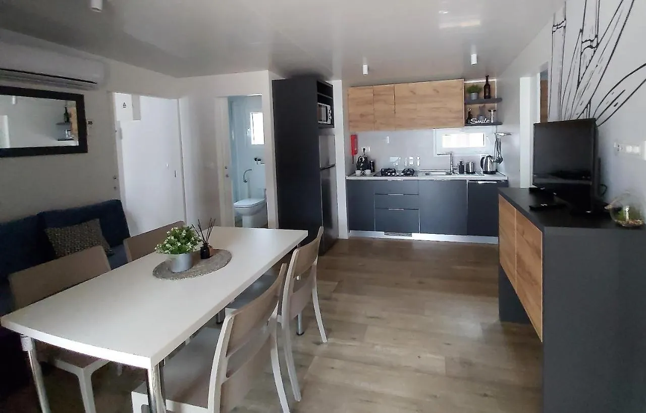 Mobile Home Sole Biograd Na Moru Campingplads