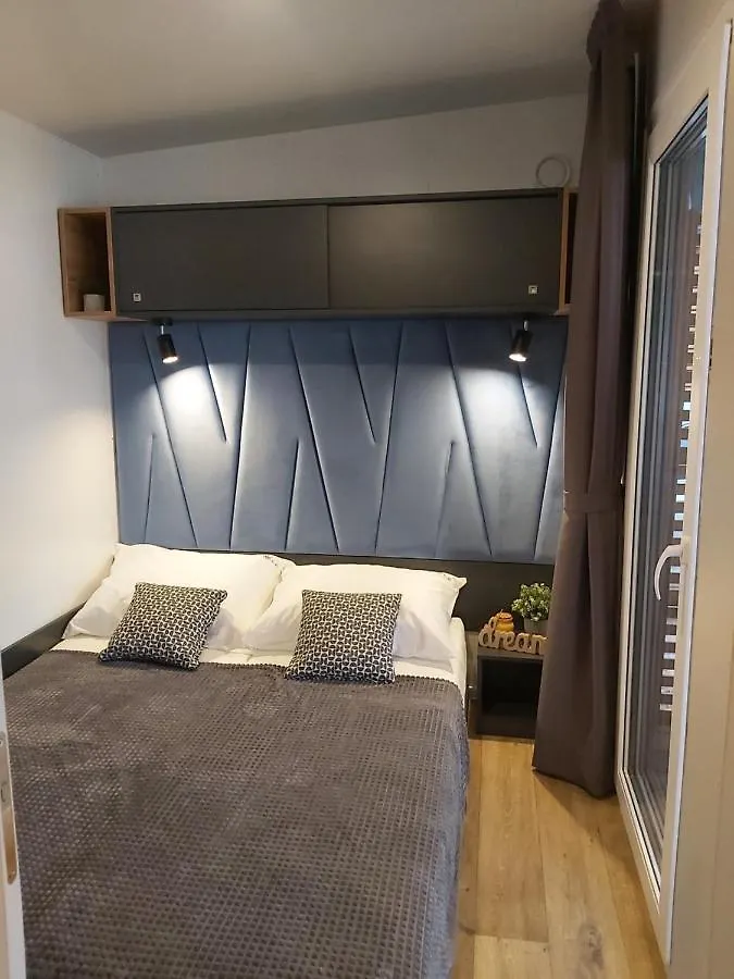 Mobile Home Sole Biograd Na Moru 0*,  Kroatien