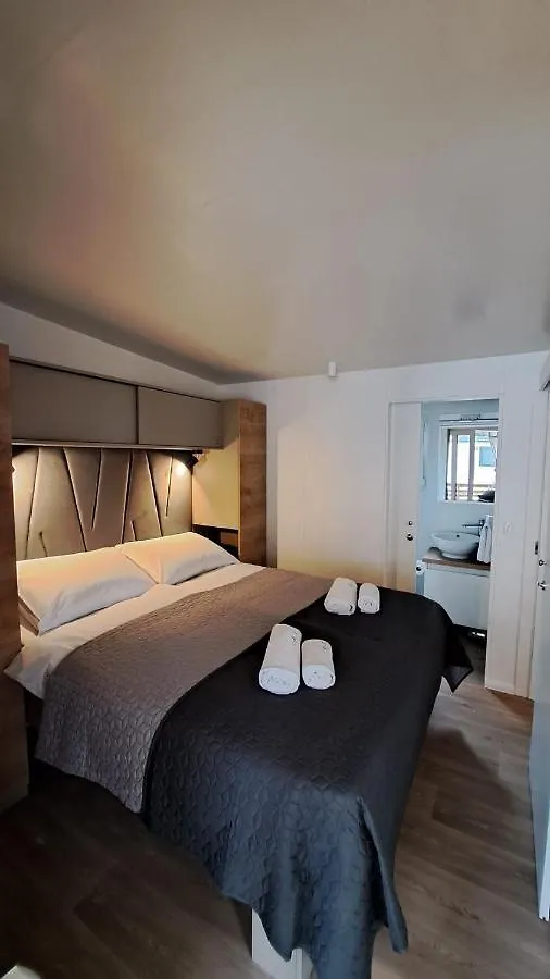 Campingplads Mobile Home Sole Biograd Na Moru
